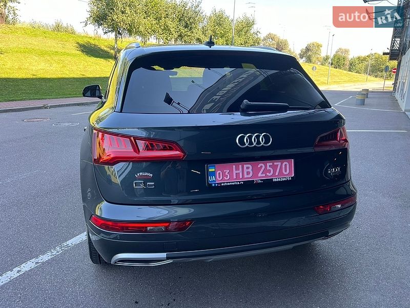 Внедорожник / Кроссовер Audi Q5 2018 в Киеве