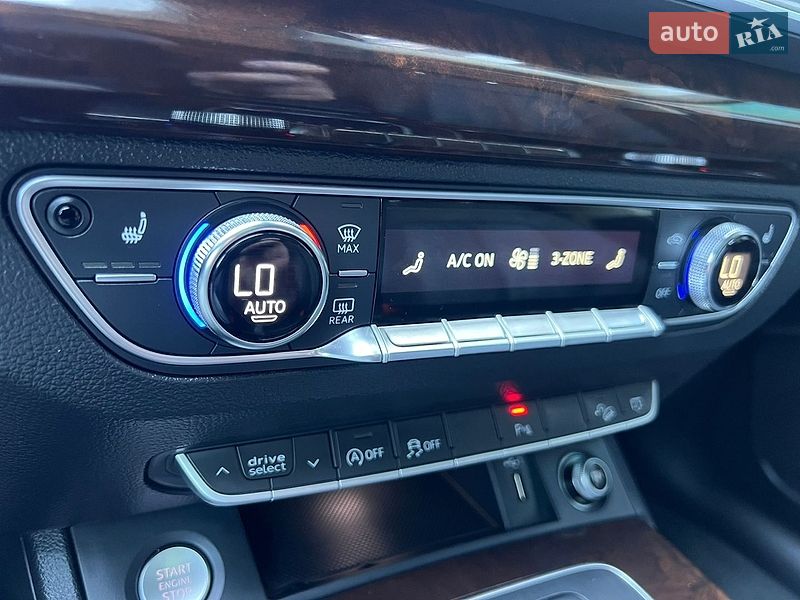 Внедорожник / Кроссовер Audi Q5 2018 в Киеве