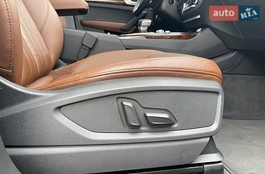 Позашляховик / Кросовер Audi Q5 2017 в Львові
