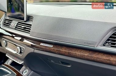 Позашляховик / Кросовер Audi Q5 2018 в Києві