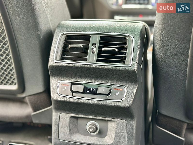 Позашляховик / Кросовер Audi Q5 2018 в Києві