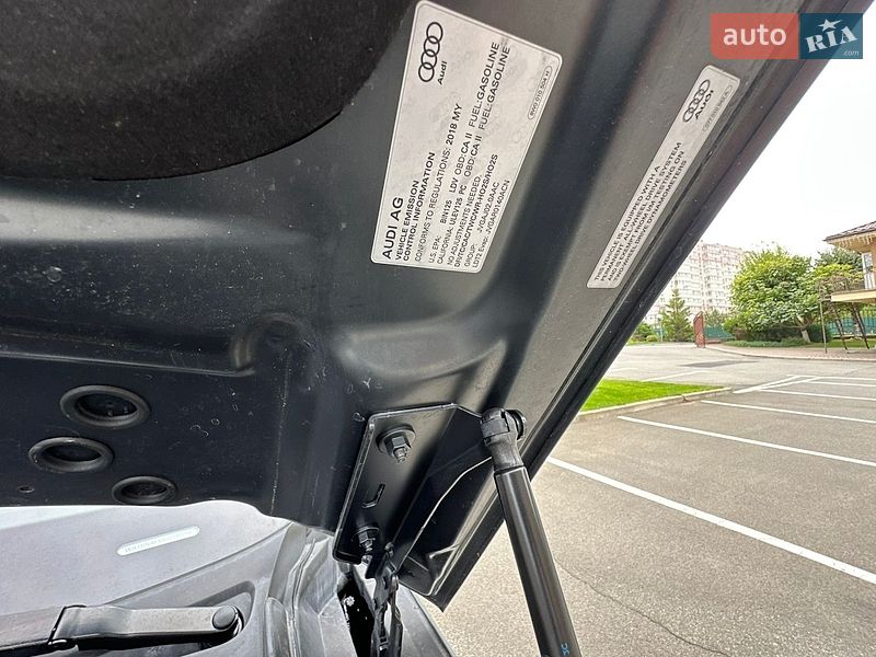 Позашляховик / Кросовер Audi Q5 2018 в Києві