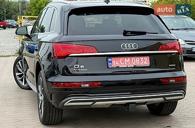 Внедорожник / Кроссовер Audi Q5 2020 в Львове фото 32 Внедорожник / Кроссовер Audi Q5 2020 в Львове