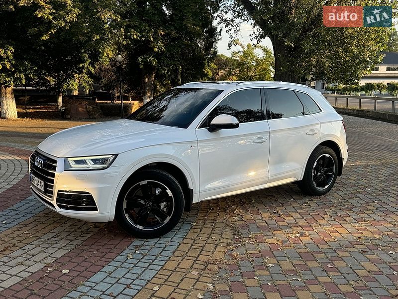 Позашляховик / Кросовер Audi Q5 2019 в Сараті фото 5 Позашляховик / Кросовер Audi Q5 2019 в Сараті