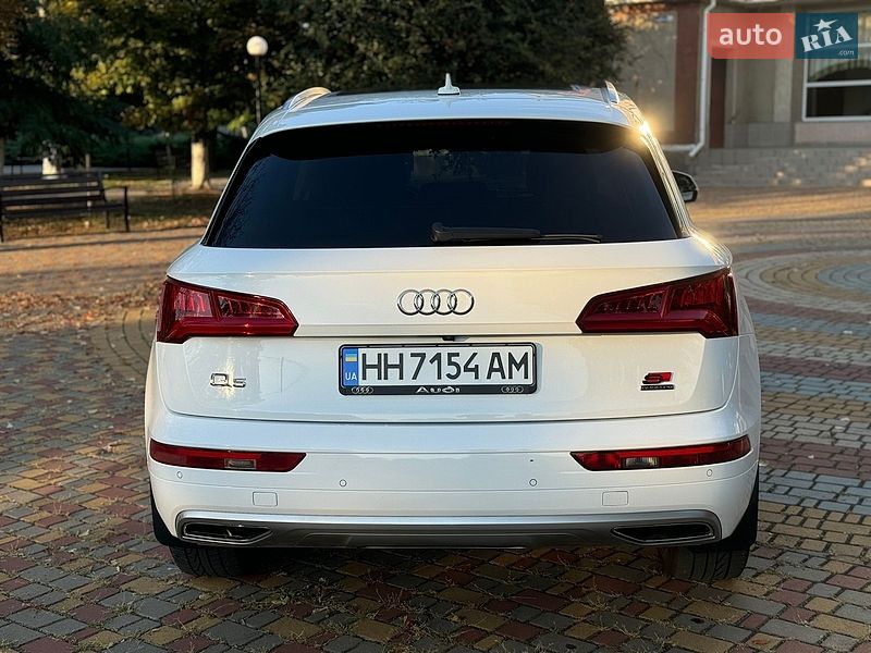 Позашляховик / Кросовер Audi Q5 2019 в Сараті фото 10 Позашляховик / Кросовер Audi Q5 2019 в Сараті