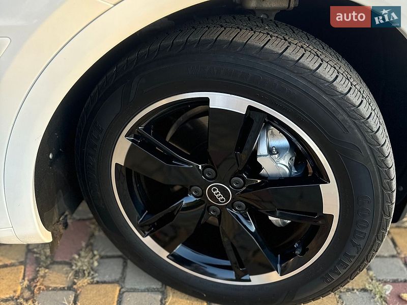 Позашляховик / Кросовер Audi Q5 2019 в Сараті фото 42 Позашляховик / Кросовер Audi Q5 2019 в Сараті
