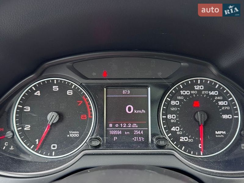 Позашляховик / Кросовер Audi Q5 2012 в Києві