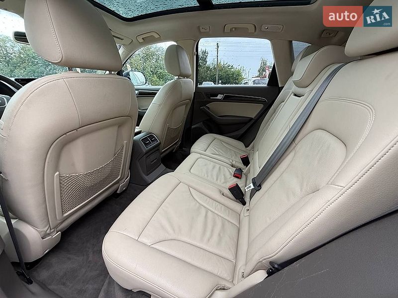 Внедорожник / Кроссовер Audi Q5 2015 в Коломые