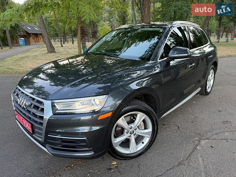 Внедорожник / Кроссовер Audi Q5 2018 в Киеве