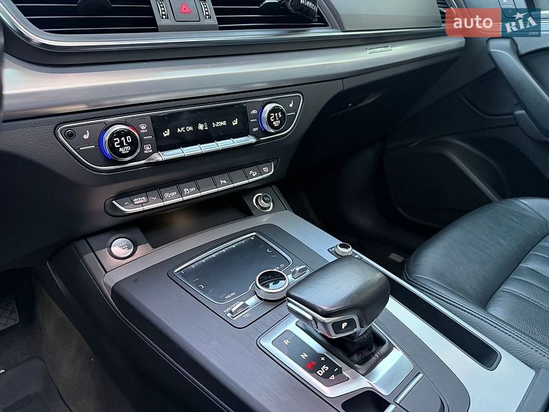 Внедорожник / Кроссовер Audi Q5 2018 в Киеве