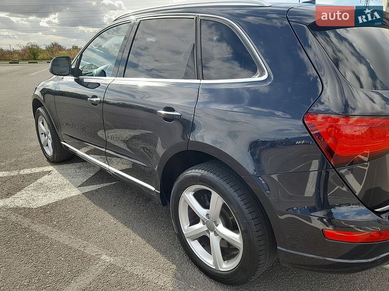 Позашляховик / Кросовер Audi Q5 2014 в Рівному