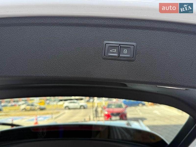 Внедорожник / Кроссовер Audi Q5 2018 в Львове