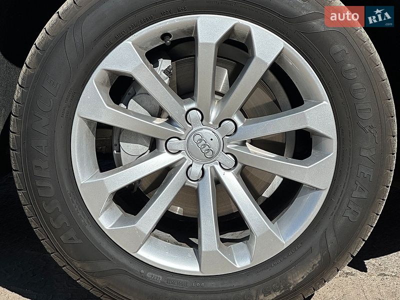 Позашляховик / Кросовер Audi Q5 2014 в Сумах