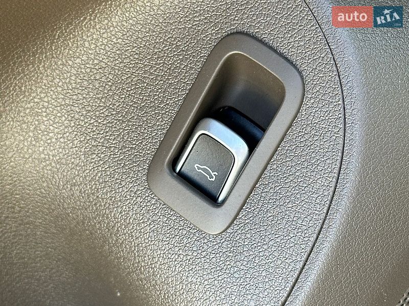 Позашляховик / Кросовер Audi Q5 2014 в Сумах