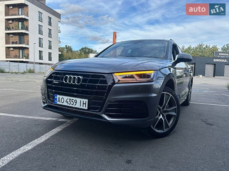 Позашляховик / Кросовер Audi Q5 2019 в Ужгороді Позашляховик / Кросовер Audi Q5 2019 в Ужгороді