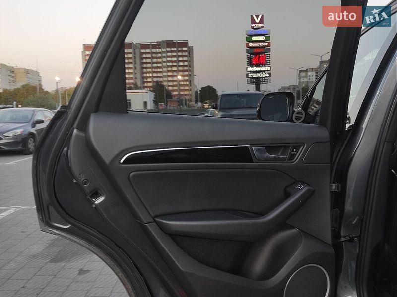 Позашляховик / Кросовер Audi Q5 2016 в Львові фото 30 Позашляховик / Кросовер Audi Q5 2016 в Львові