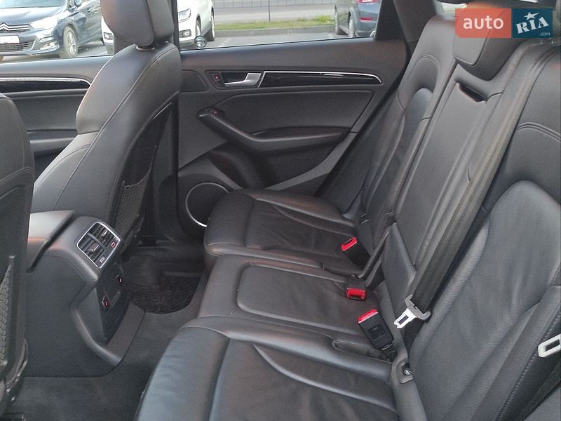 Позашляховик / Кросовер Audi Q5 2016 в Львові фото 32 Позашляховик / Кросовер Audi Q5 2016 в Львові