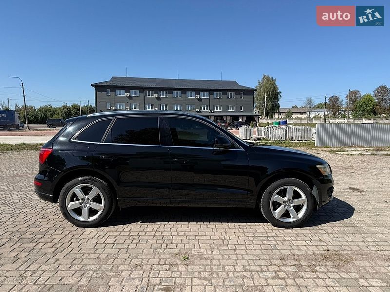 Позашляховик / Кросовер Audi Q5 2012 в Овручі