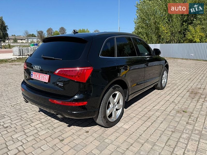 Позашляховик / Кросовер Audi Q5 2012 в Овручі