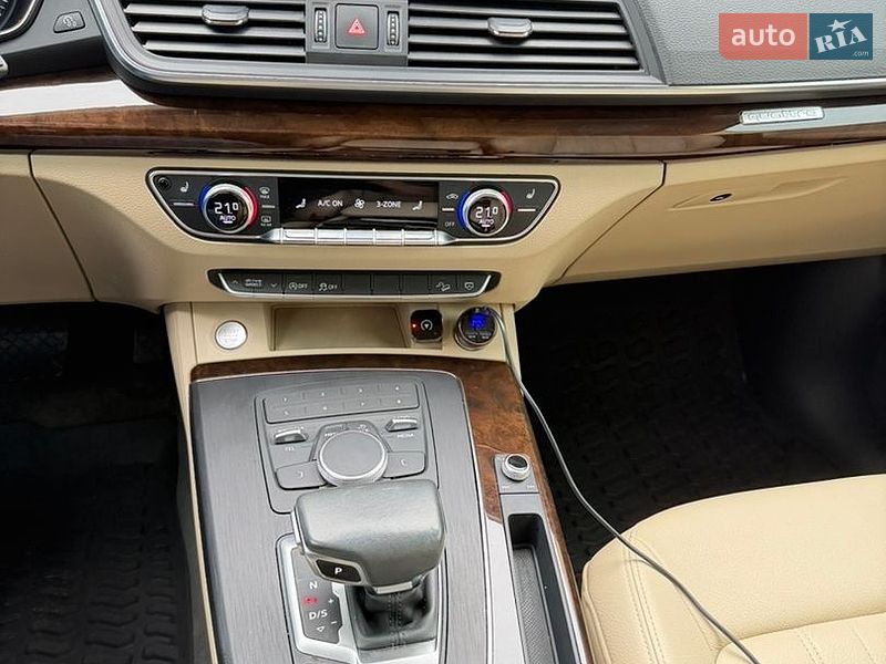Внедорожник / Кроссовер Audi Q5 2019 в Харькове фото 17 Внедорожник / Кроссовер Audi Q5 2019 в Харькове