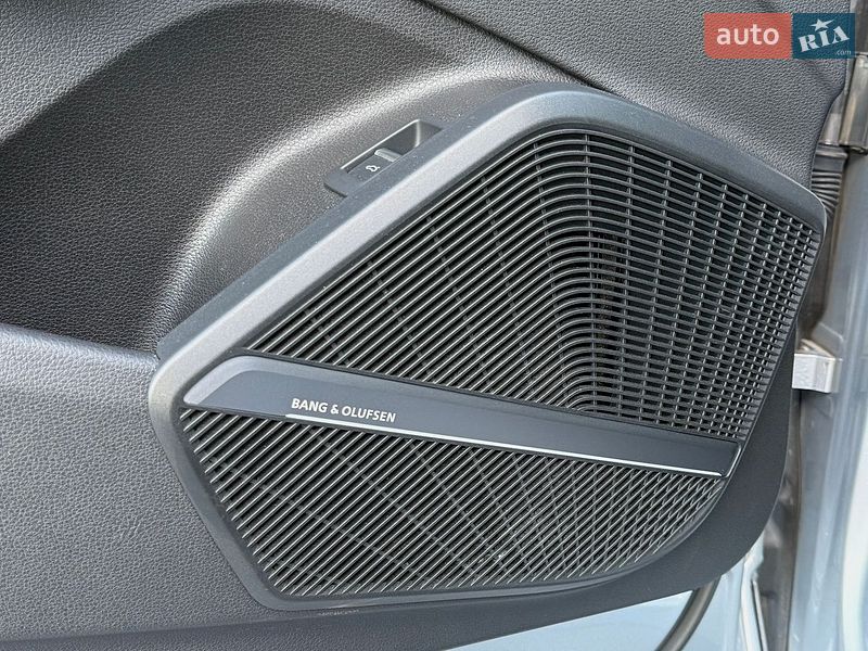 Внедорожник / Кроссовер Audi Q5 2018 в Киеве