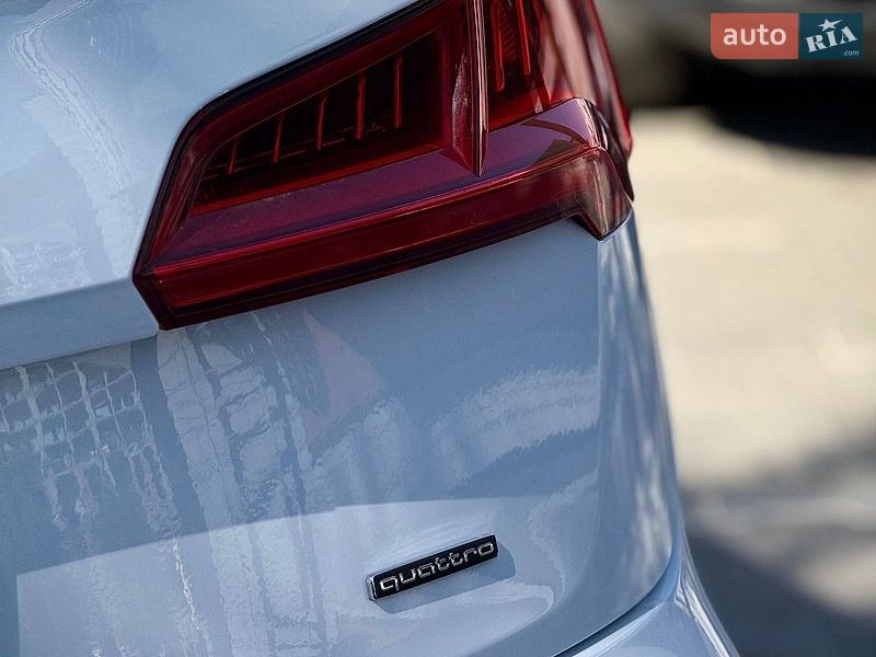 Позашляховик / Кросовер Audi Q5 2019 в Чернівцях фото 13 Позашляховик / Кросовер Audi Q5 2019 в Чернівцях