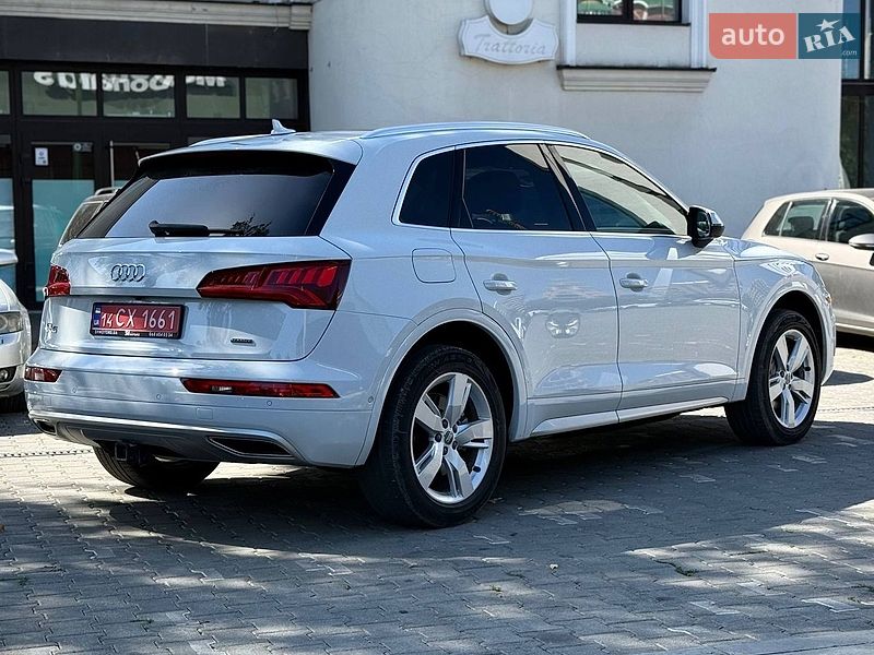 Позашляховик / Кросовер Audi Q5 2019 в Чернівцях фото 7 Позашляховик / Кросовер Audi Q5 2019 в Чернівцях