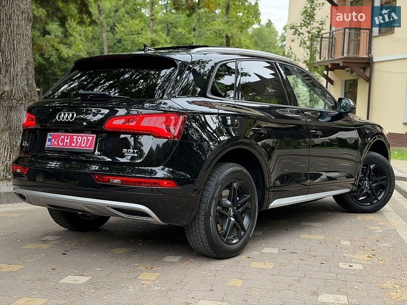 Внедорожник / Кроссовер Audi Q5 2018 в Дрогобыче