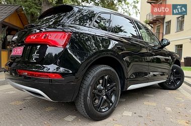 Внедорожник / Кроссовер Audi Q5 2018 в Дрогобыче