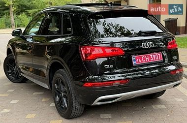Внедорожник / Кроссовер Audi Q5 2018 в Дрогобыче