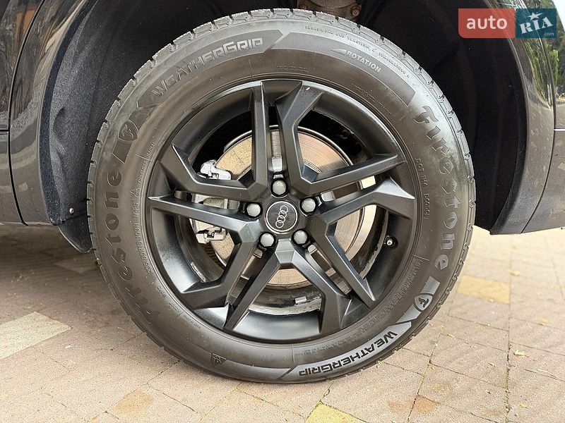 Внедорожник / Кроссовер Audi Q5 2018 в Дрогобыче