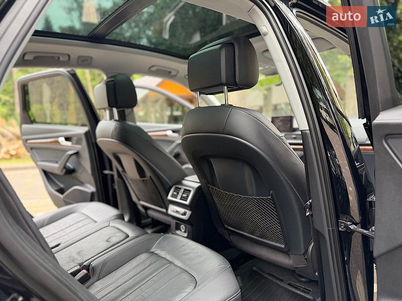 Внедорожник / Кроссовер Audi Q5 2018 в Дрогобыче