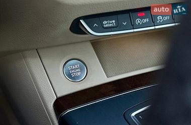 Внедорожник / Кроссовер Audi Q5 2017 в Харькове