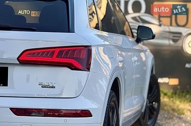 Внедорожник / Кроссовер Audi Q5 2017 в Харькове