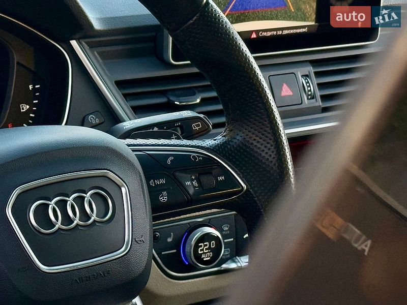 Внедорожник / Кроссовер Audi Q5 2017 в Харькове