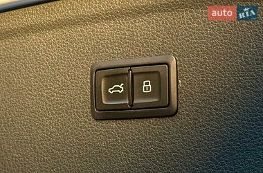 Внедорожник / Кроссовер Audi Q5 2017 в Харькове