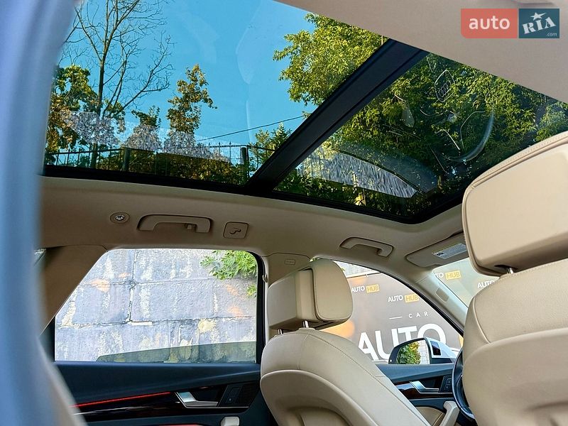 Внедорожник / Кроссовер Audi Q5 2017 в Харькове