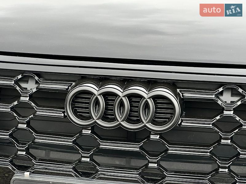 Внедорожник / Кроссовер Audi Q5 2020 в Луцке