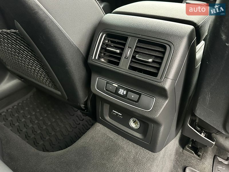Внедорожник / Кроссовер Audi Q5 2020 в Луцке