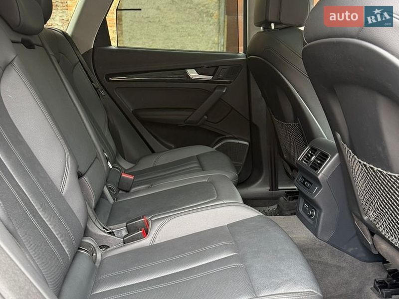 Внедорожник / Кроссовер Audi Q5 2018 в Львове