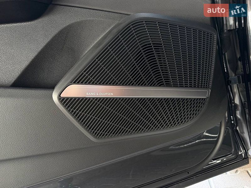 Внедорожник / Кроссовер Audi Q5 2021 в Киеве