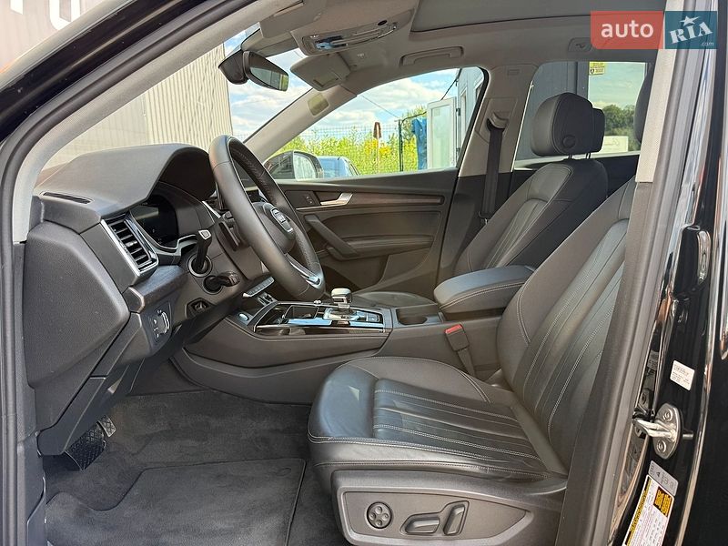 Внедорожник / Кроссовер Audi Q5 2023 в Львове