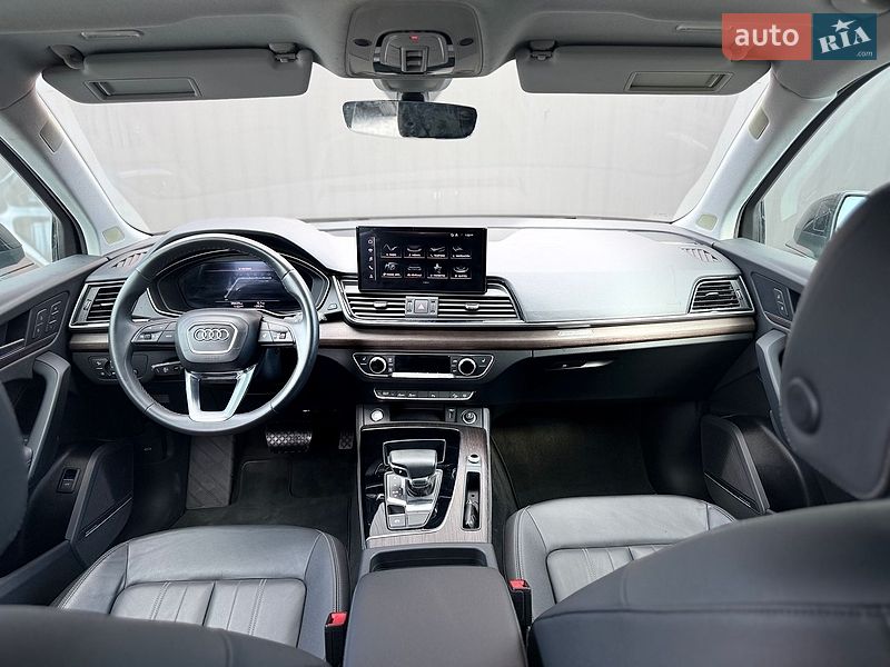 Внедорожник / Кроссовер Audi Q5 2023 в Львове