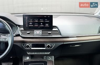Внедорожник / Кроссовер Audi Q5 2023 в Львове