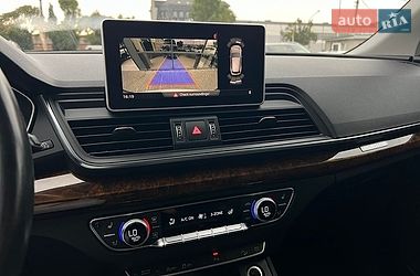 Внедорожник / Кроссовер Audi Q5 2017 в Ивано-Франковске