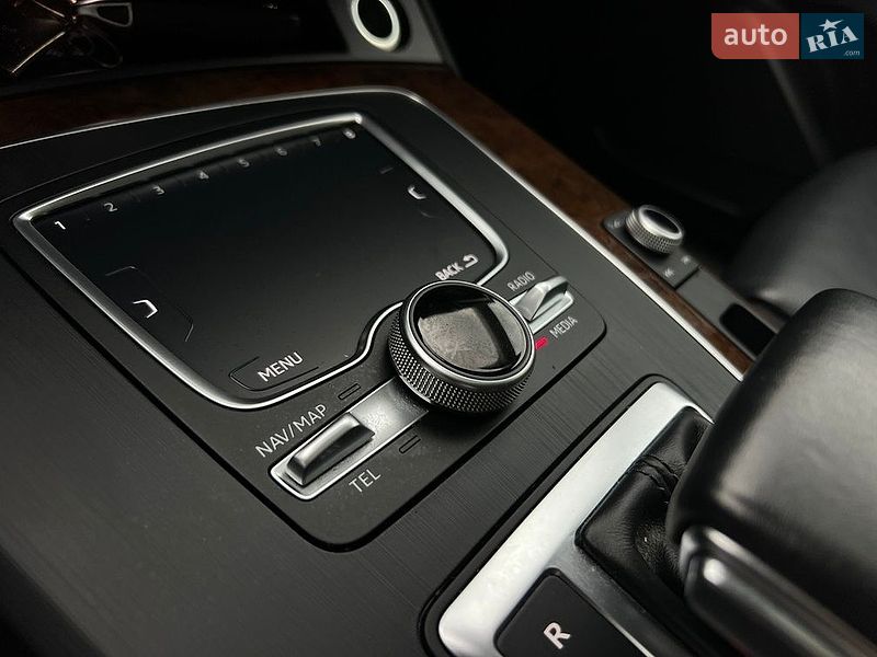 Внедорожник / Кроссовер Audi Q5 2017 в Ивано-Франковске