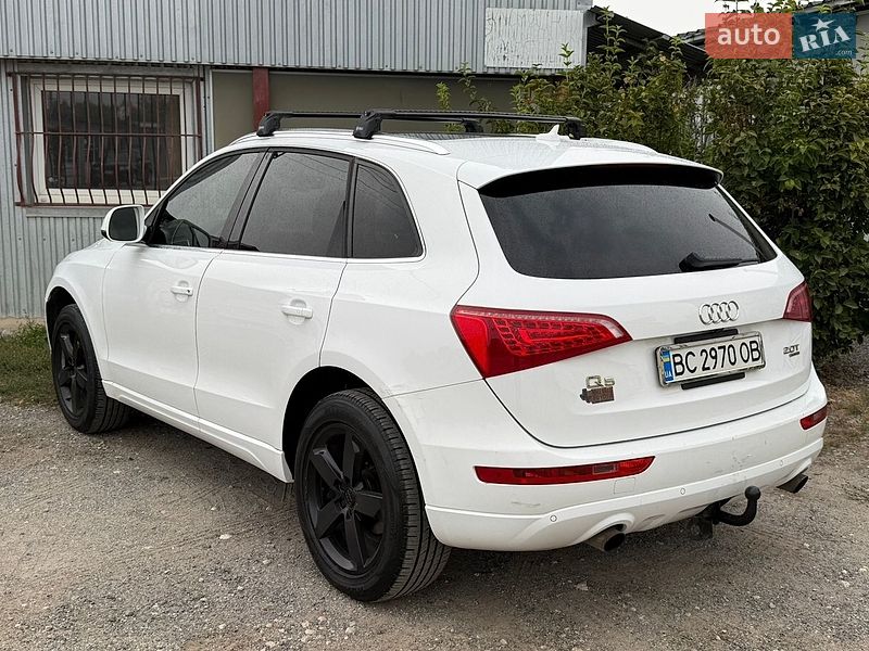 Позашляховик / Кросовер Audi Q5 2012 в Тернополі