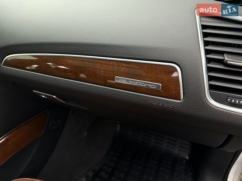 Позашляховик / Кросовер Audi Q5 2012 в Тернополі