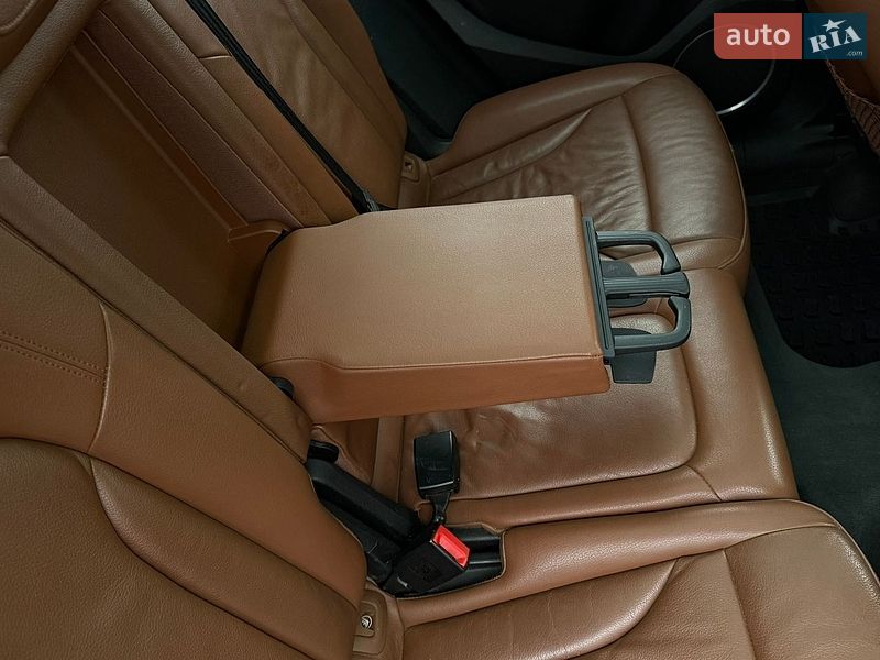Позашляховик / Кросовер Audi Q5 2012 в Тернополі