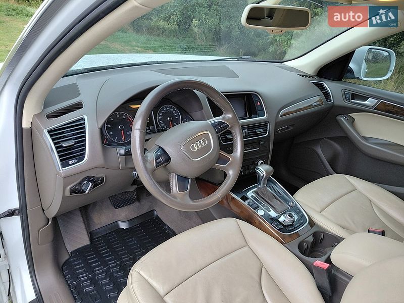 Позашляховик / Кросовер Audi Q5 2015 в Луцьку фото 6 Позашляховик / Кросовер Audi Q5 2015 в Луцьку